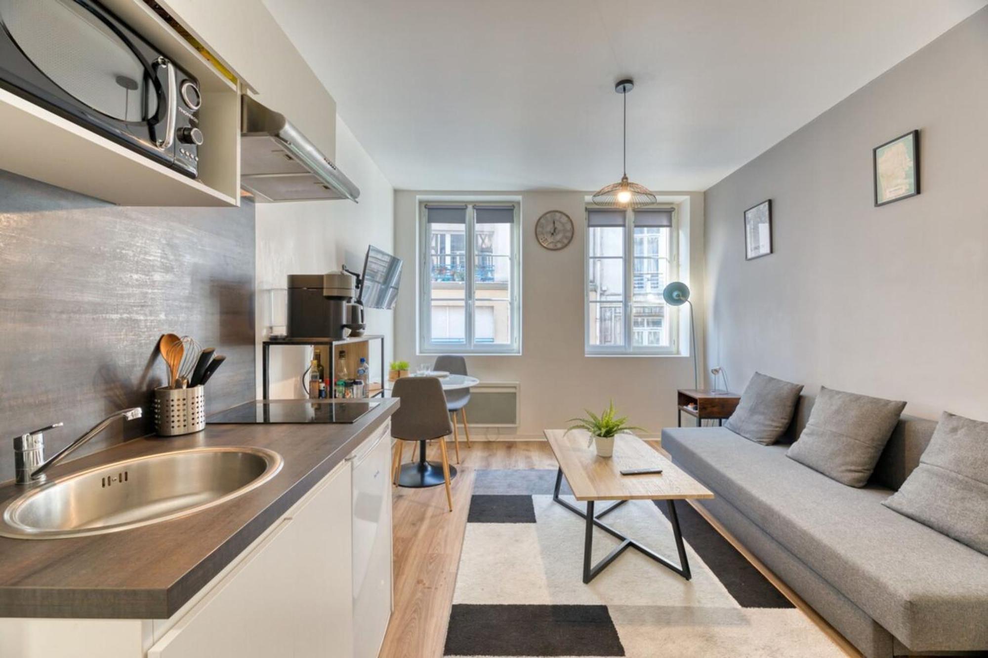 Le Thibaut Studio Renove Au Coeur De Rouen Exterior foto